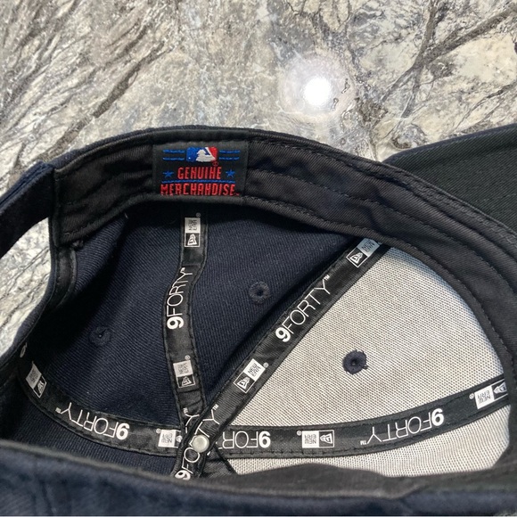 New York Yankees New Era 9 Forty Adult Dark Blue Hat - Picture 7 of 10